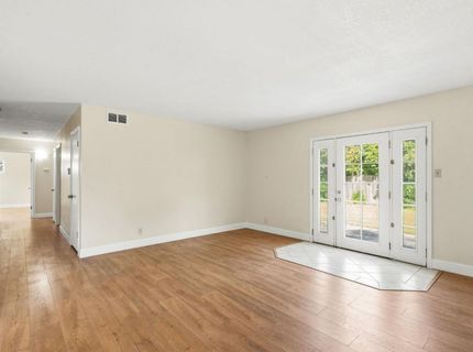 7609 Circle Pkwy, Sacramento, CA 95823 Photo