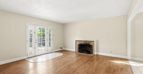 7609 Circle Pkwy, Sacramento, CA 95823 Photo
