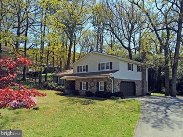 6540 MOUNTAIN DRIVE, CHAMBERSBURG, PA 17202