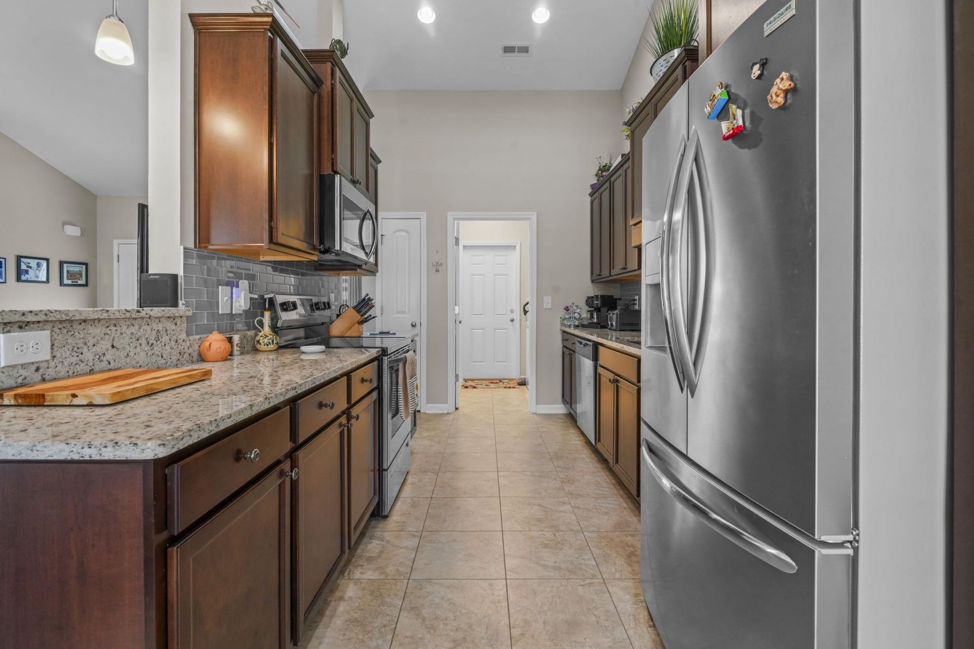 740 Weston Dr. Photo 14
