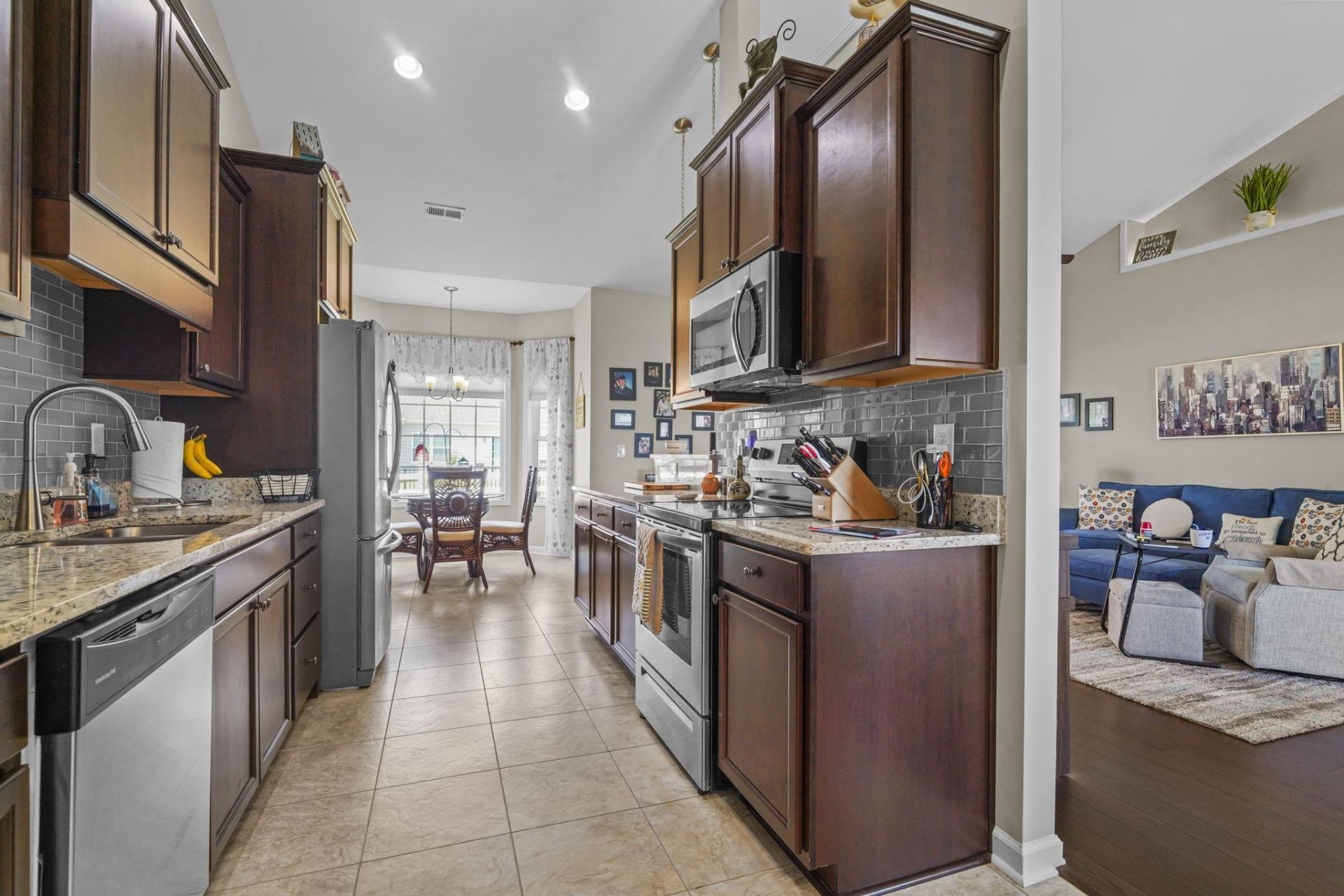 740 Weston Dr. Photo 19