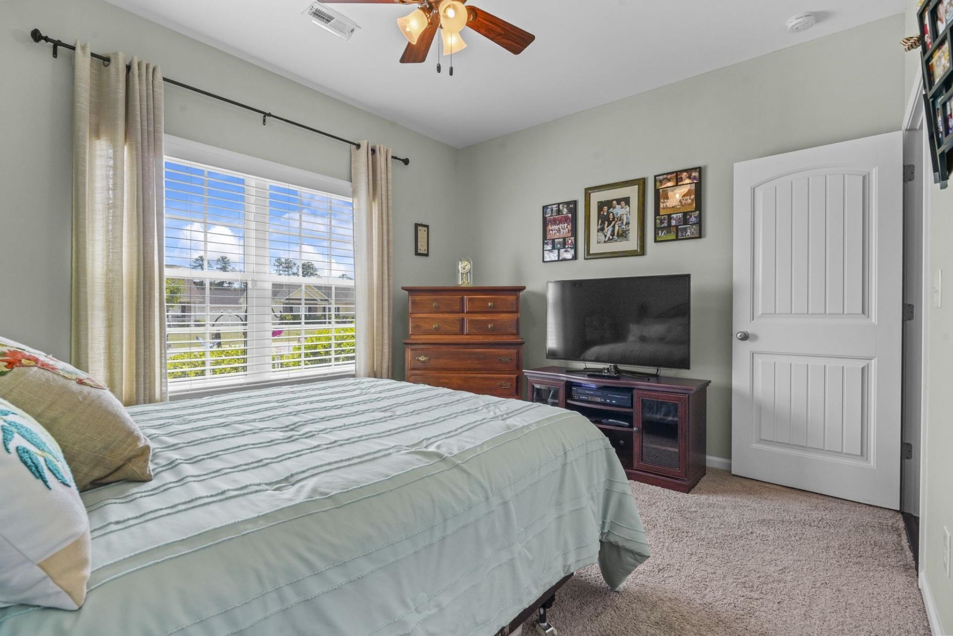 740 Weston Dr. Photo 30