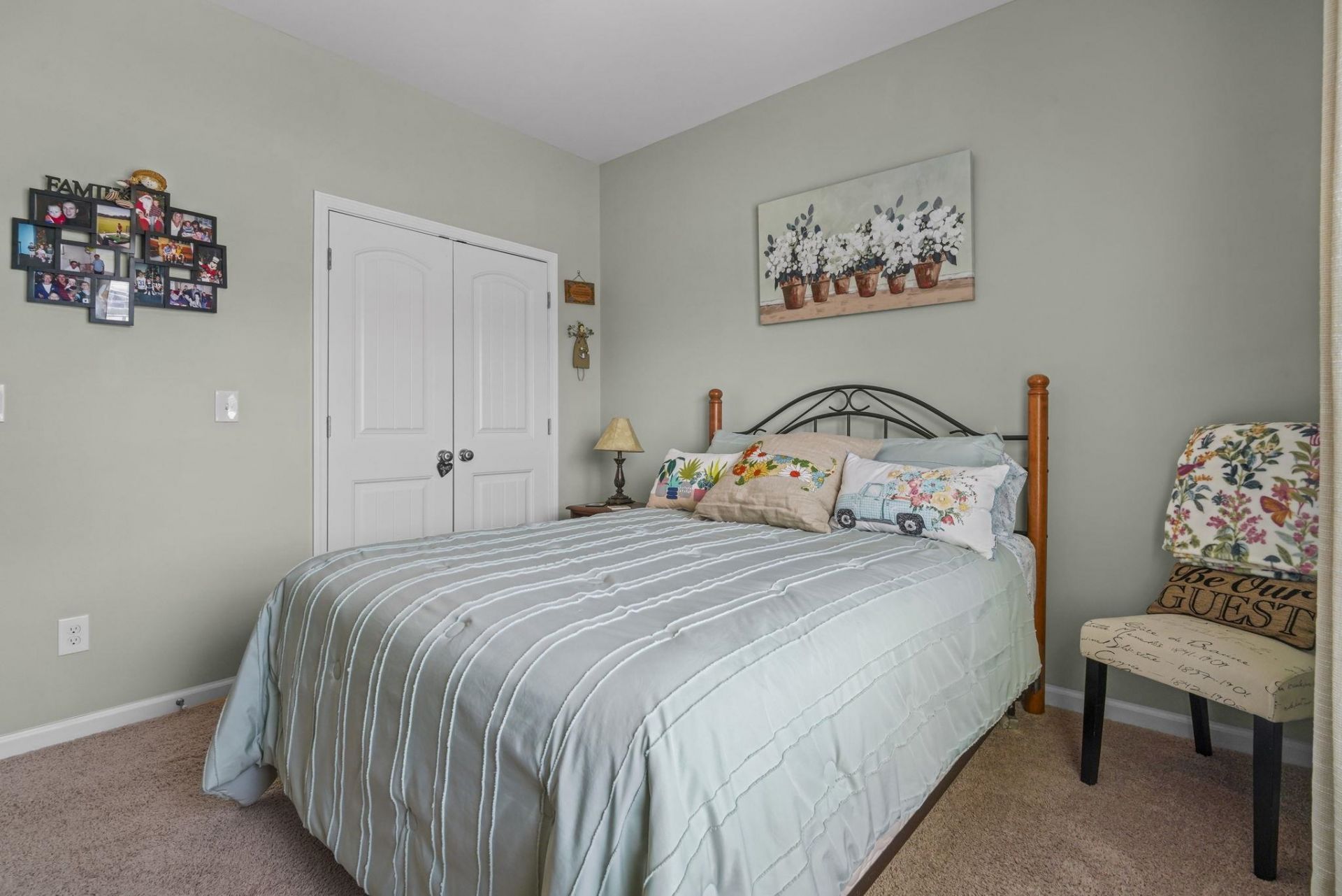 740 Weston Dr. Photo 31