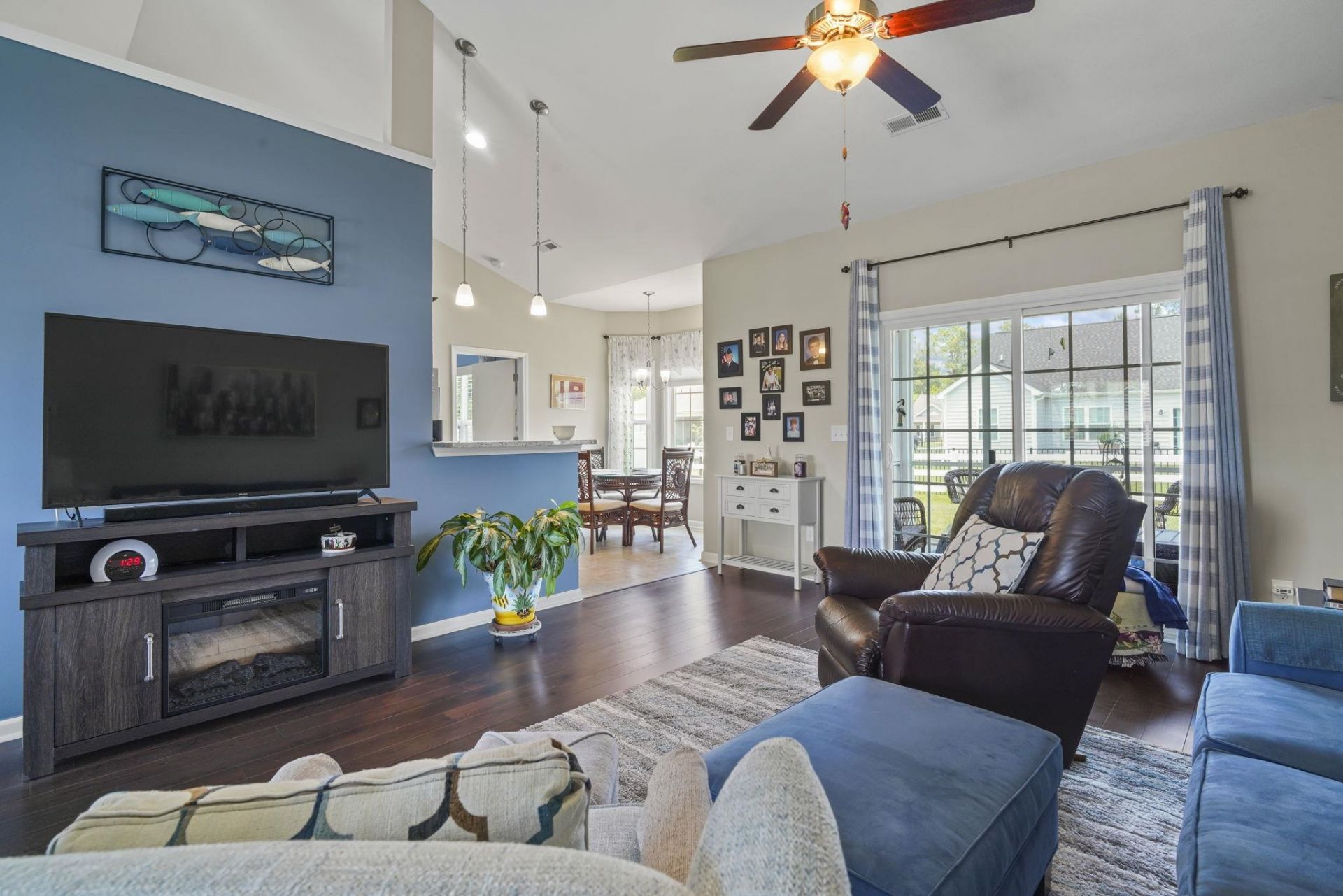 740 Weston Dr.  Photo 5