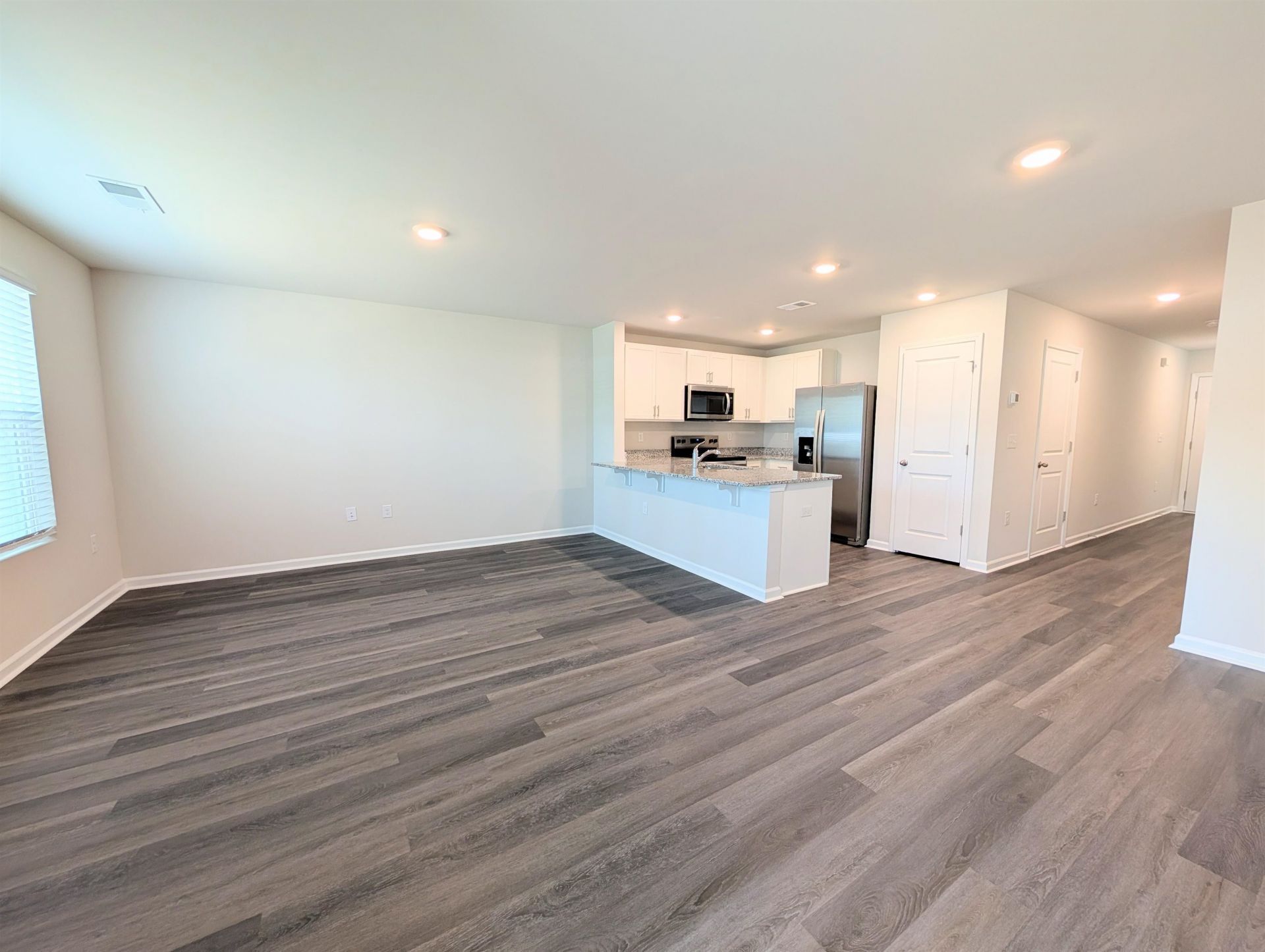 636 Golden Resin Rd  Photo 12