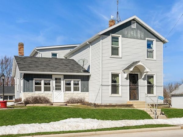 W1580 US HWY 151, Chilton, WI 53014