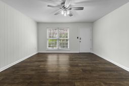 874 Colony Drive photo 4