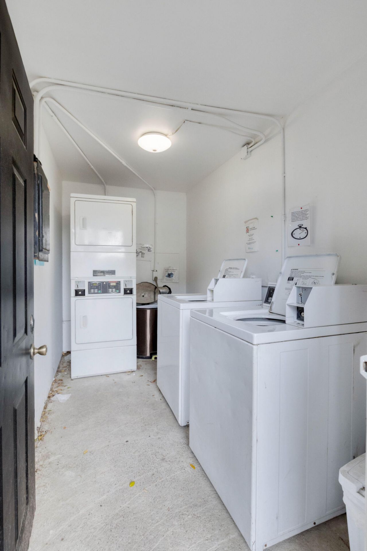 874 Colony Drive Photo 35