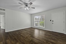 874 Colony Drive photo 4