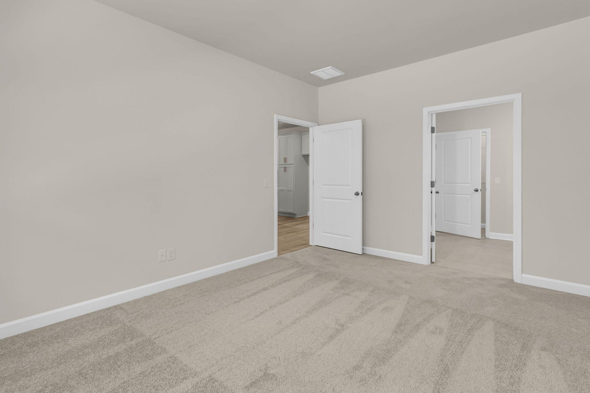 1055 Dusk Drive Photo 33