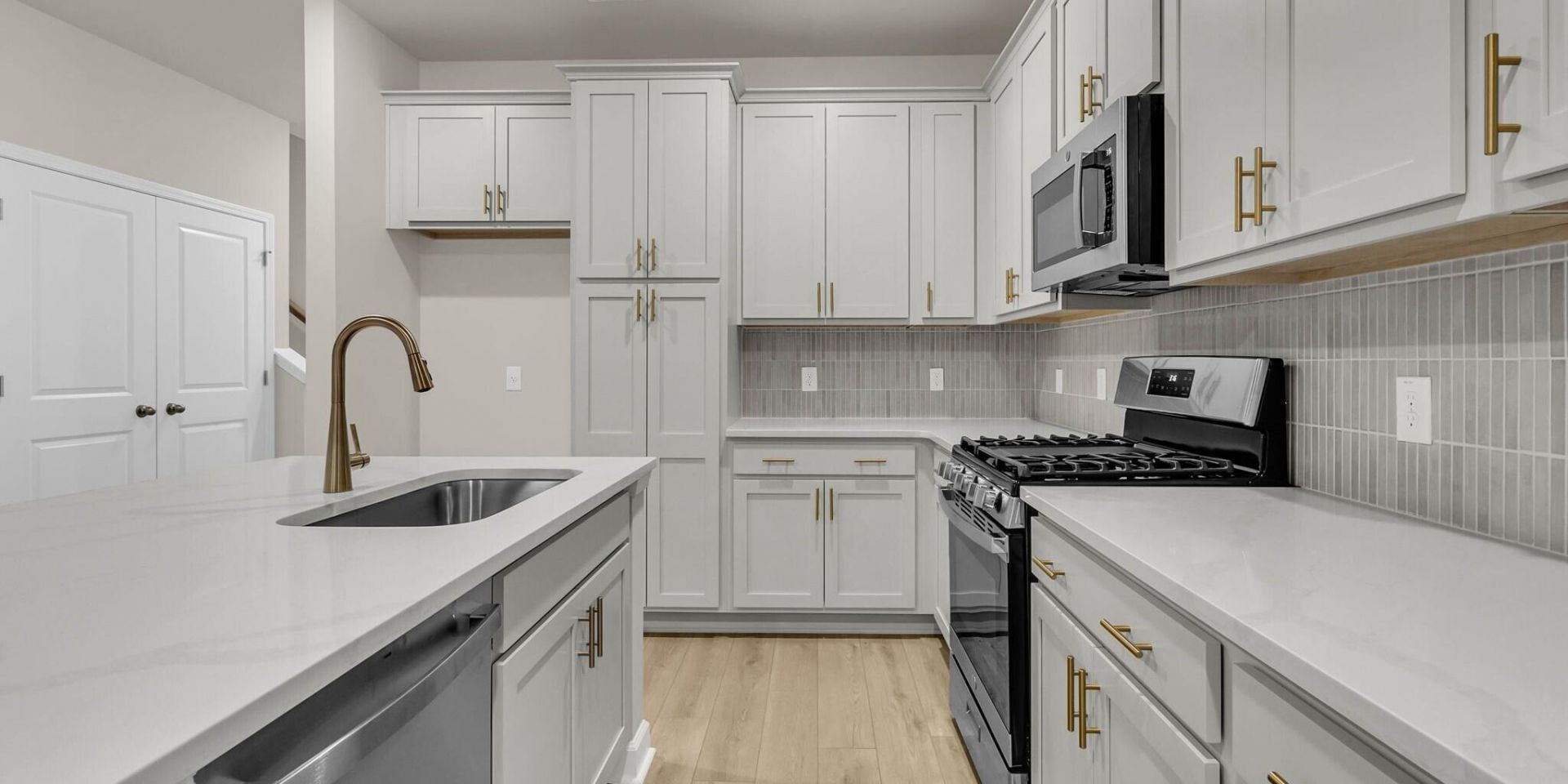 1055 Dusk Drive Photo 9