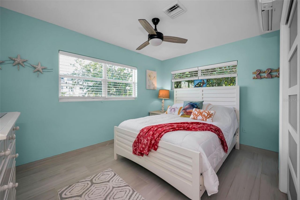 1626 Sea Breeze Drive, Tarpon Springs, FL 34689 Photo