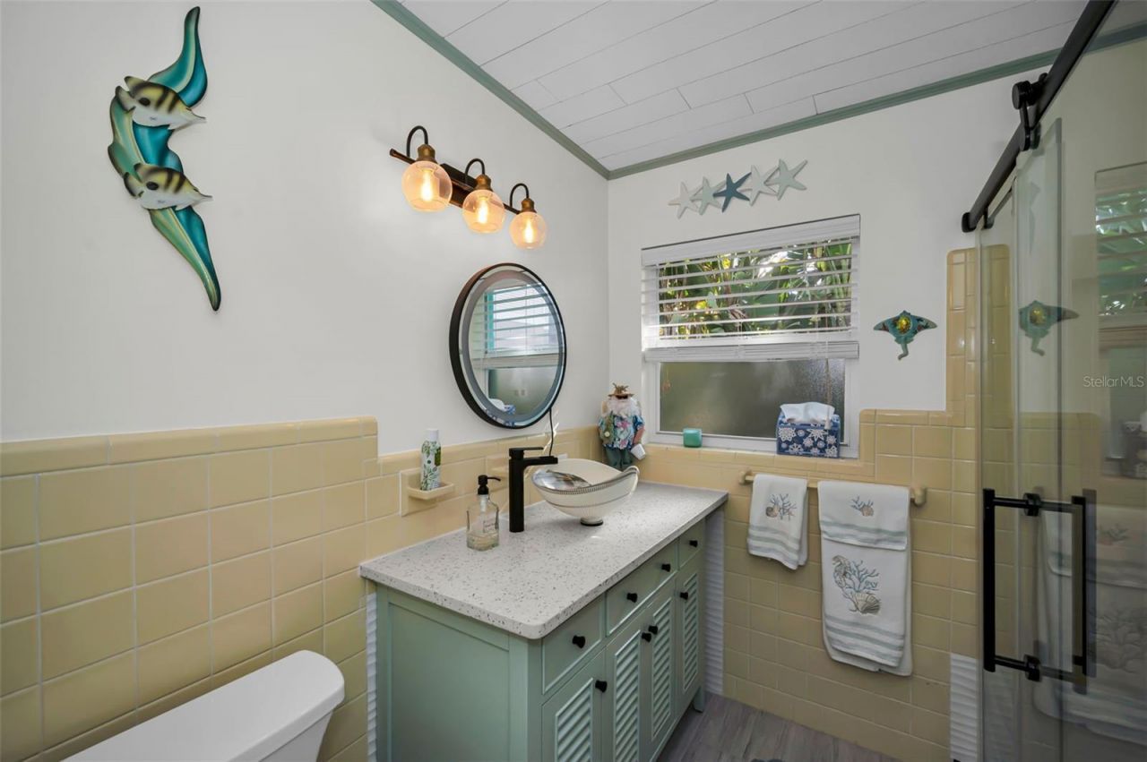 1626 Sea Breeze Drive, Tarpon Springs, FL 34689 Photo