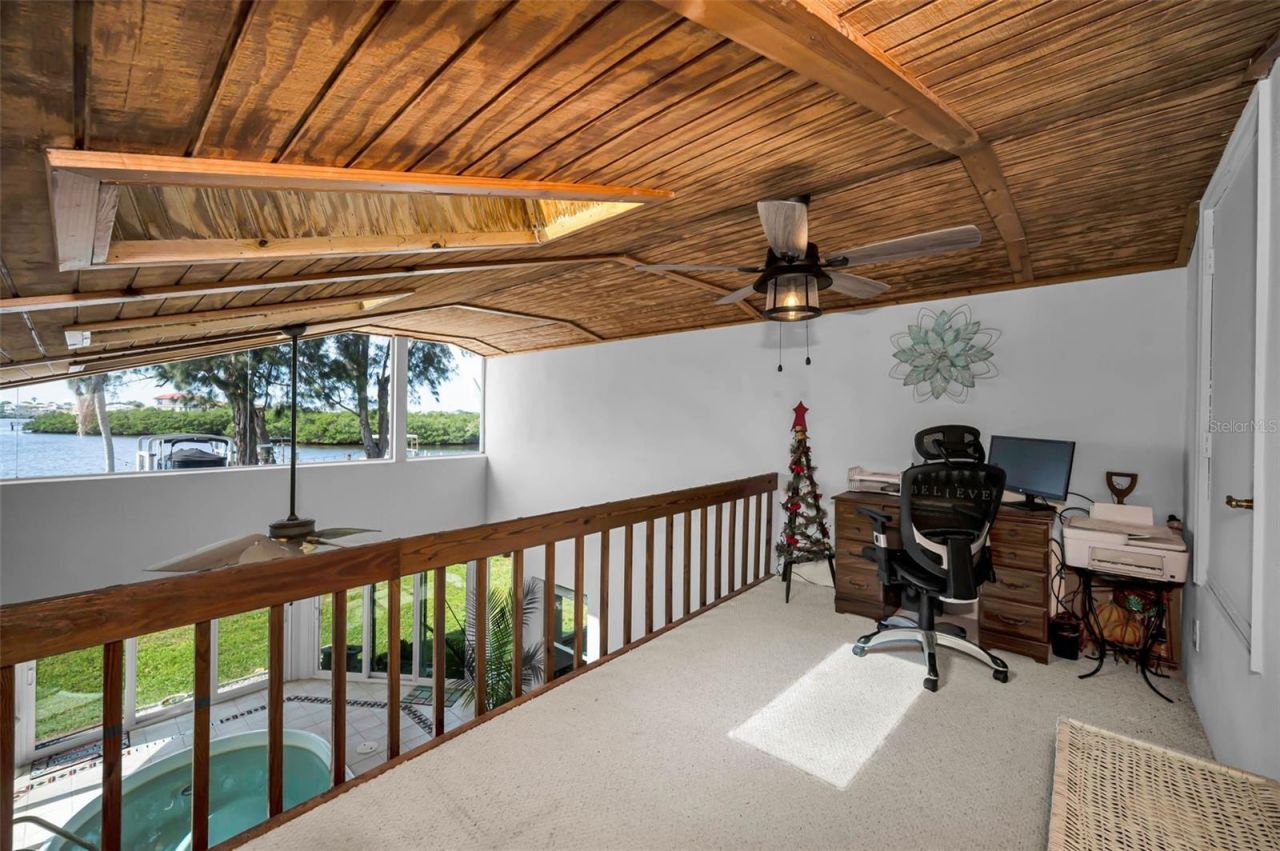 1626 Sea Breeze Drive, Tarpon Springs, FL 34689 Photo