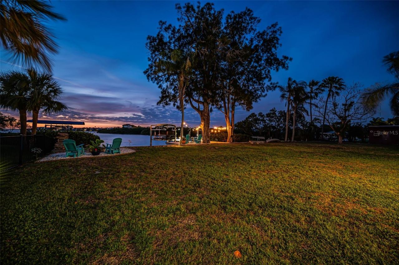 1626 Sea Breeze Drive, Tarpon Springs, FL 34689 Photo