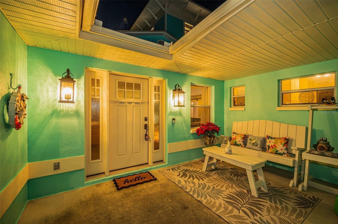 1626 Sea Breeze Drive, Tarpon Springs, FL 34689 Photo