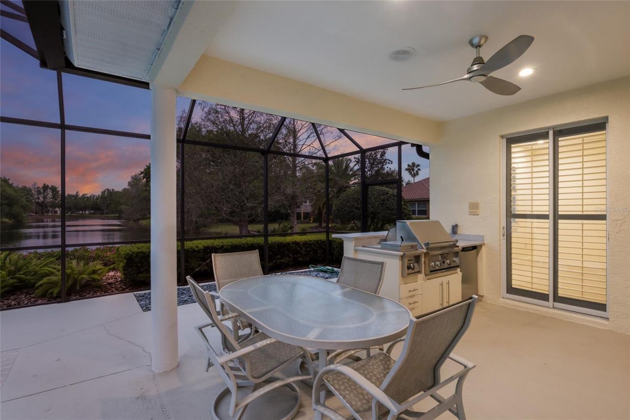 7062 Twin Hills Terrace, Lakewood Ranch, FL 34202 Photo