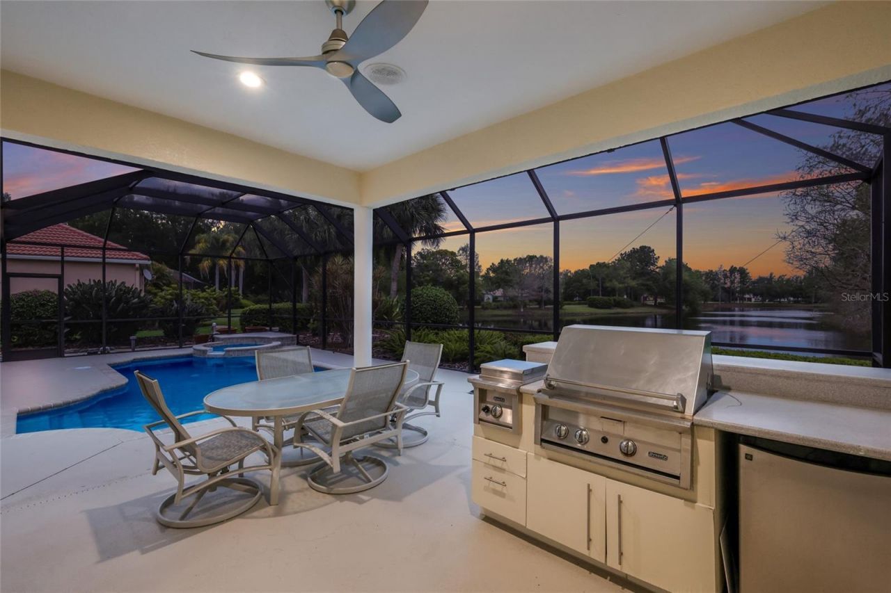 7062 Twin Hills Terrace, Lakewood Ranch, FL 34202 Photo