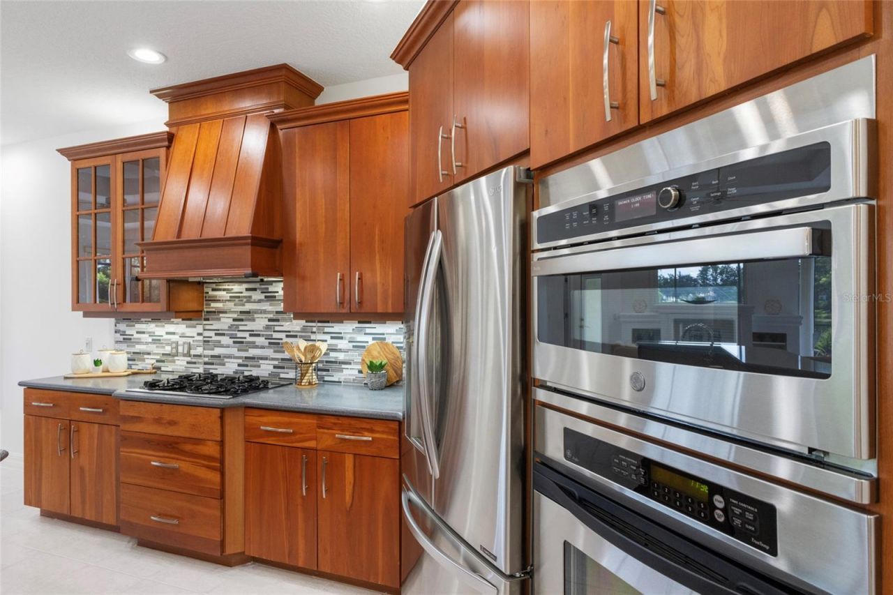 7062 Twin Hills Terrace, Lakewood Ranch, FL 34202 Photo
