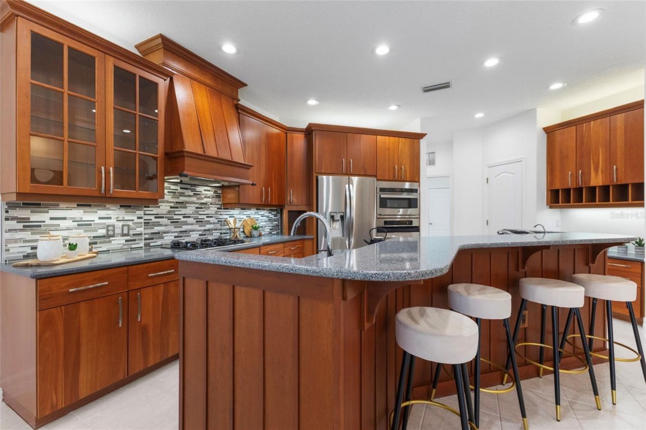 7062 Twin Hills Terrace, Lakewood Ranch, FL 34202 Photo
