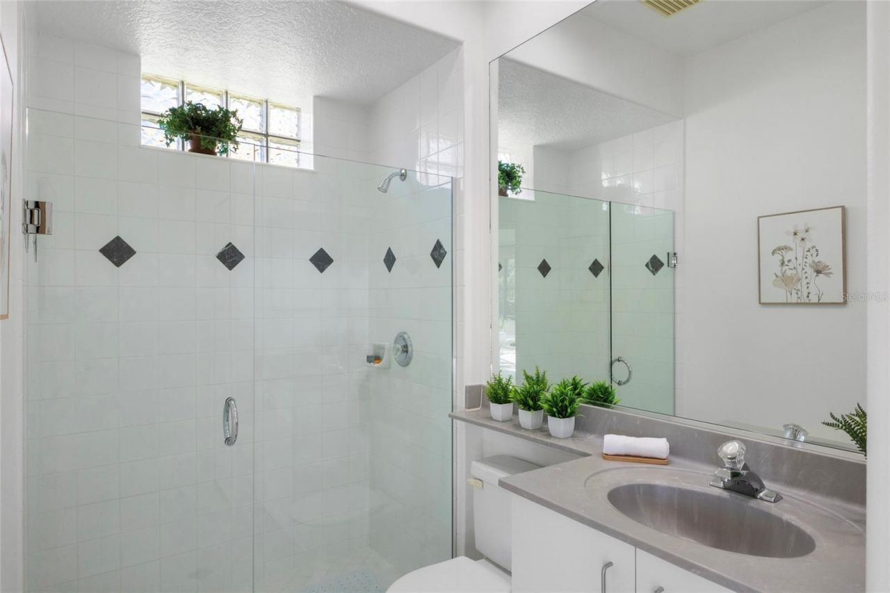7062 Twin Hills Terrace, Lakewood Ranch, FL 34202 Photo