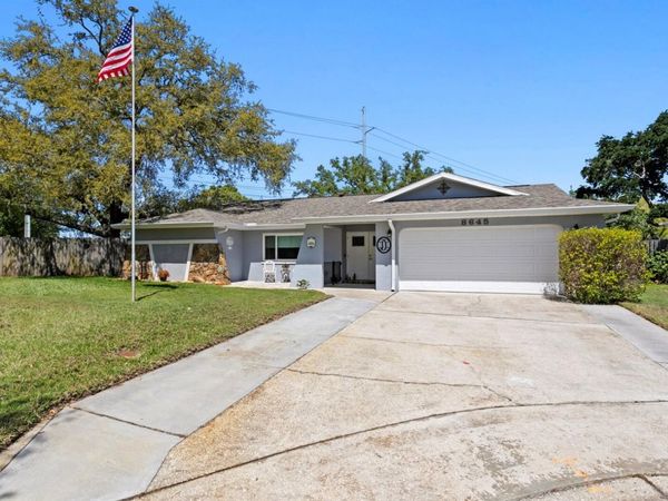 8645 PINETREE DRIVE W, SEMINOLE, FL 33772