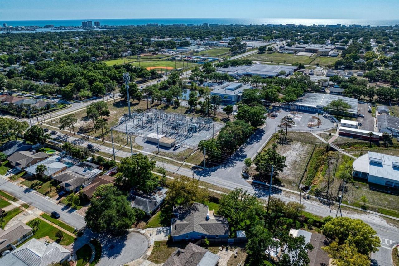 8645 Pinetree Drive W, Seminole, FL 33772 Photo