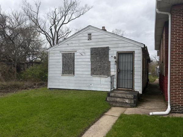 2528 Fillmore Street , Gary, IN 46407