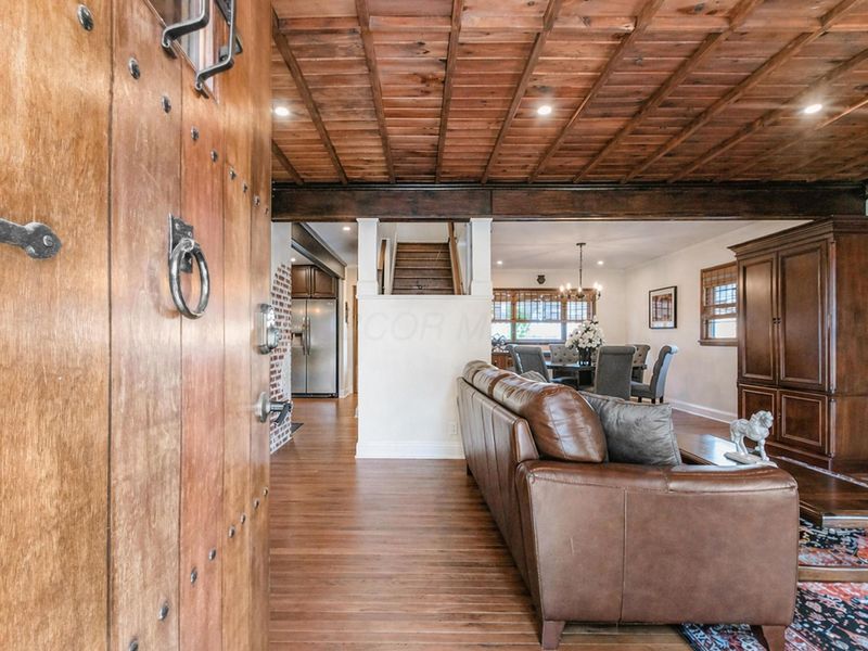 221 S Algonquin Avenue, Columbus, OH 43204 Photo 3