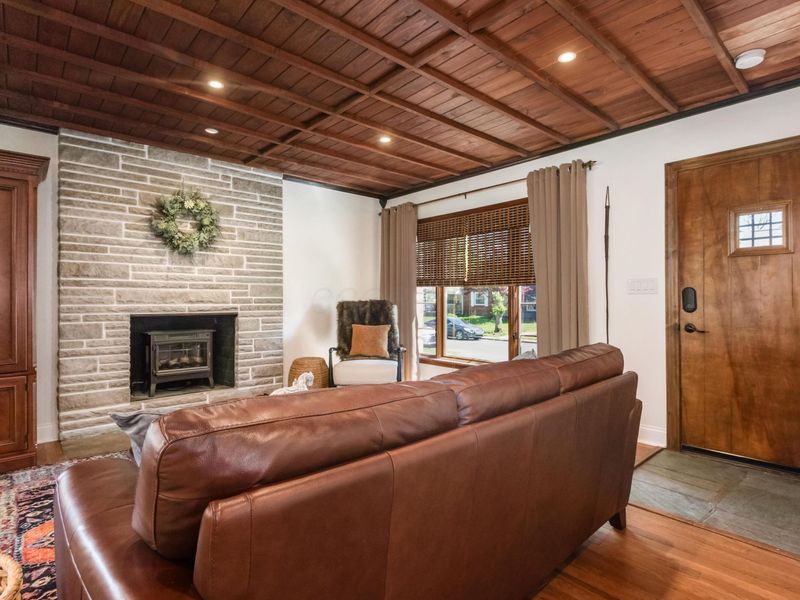 221 S Algonquin Avenue, Columbus, OH 43204 Photo 6