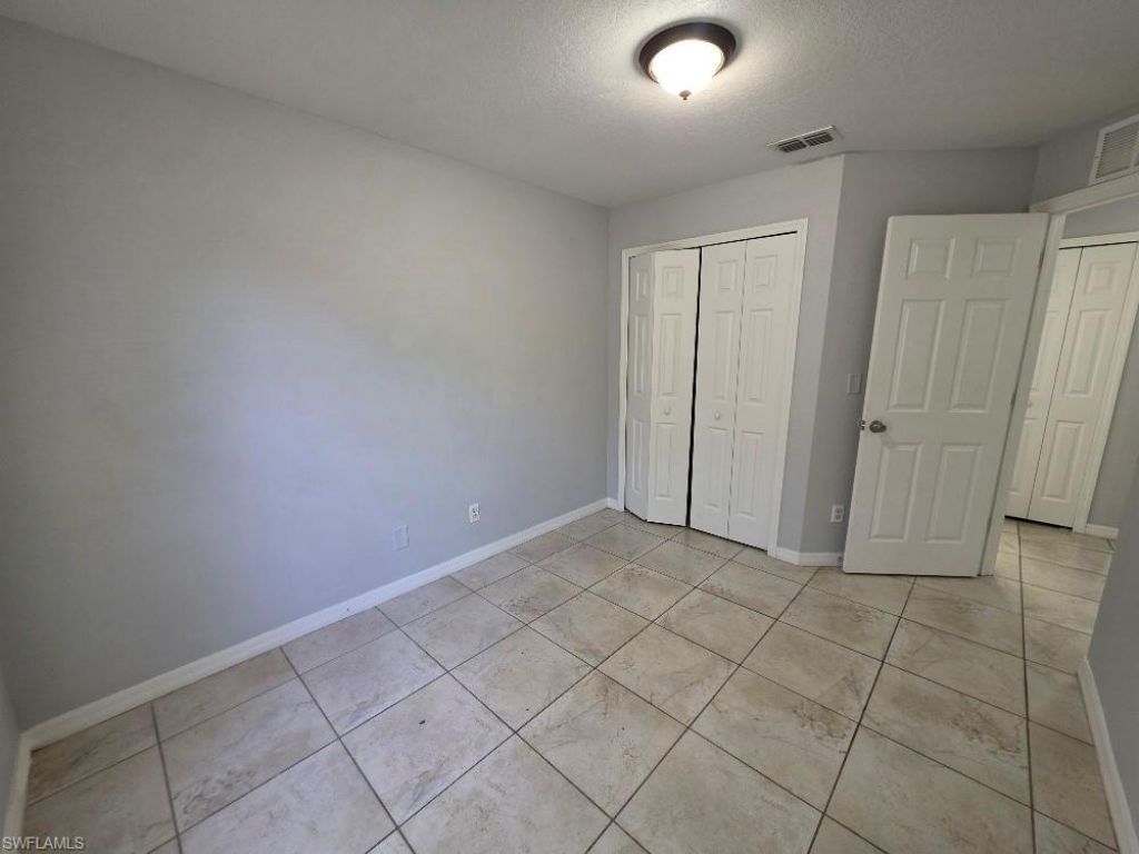 332 Rogen St , Lehigh Acres, FL 33972 Photo