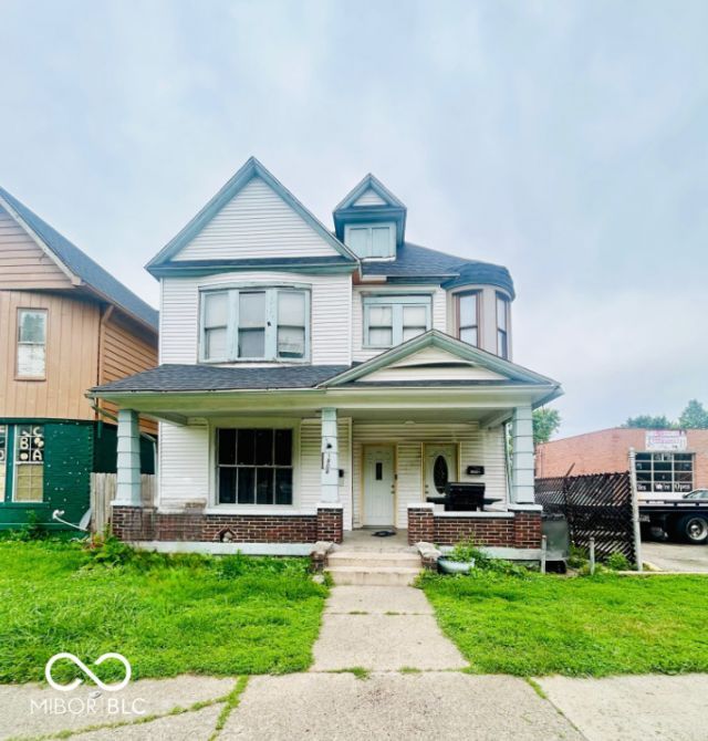 1808 E Washington Street, Indianapolis, IN 46201 Main Photo