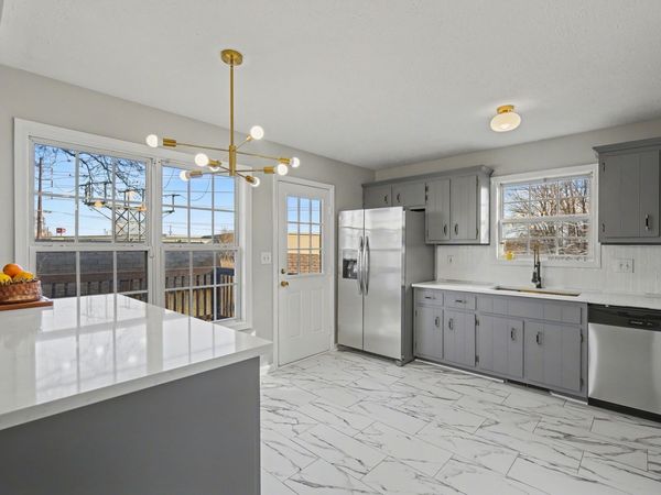 256 Fritz Cir , Clarksville, TN 37042