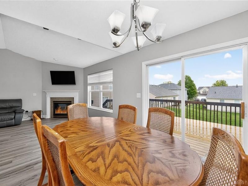 325 Easton Manor Drive, Monroe, OH 45050 Photo 14