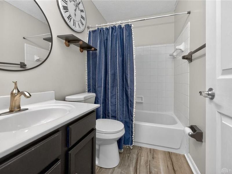 325 Easton Manor Drive, Monroe, OH 45050 Photo 27