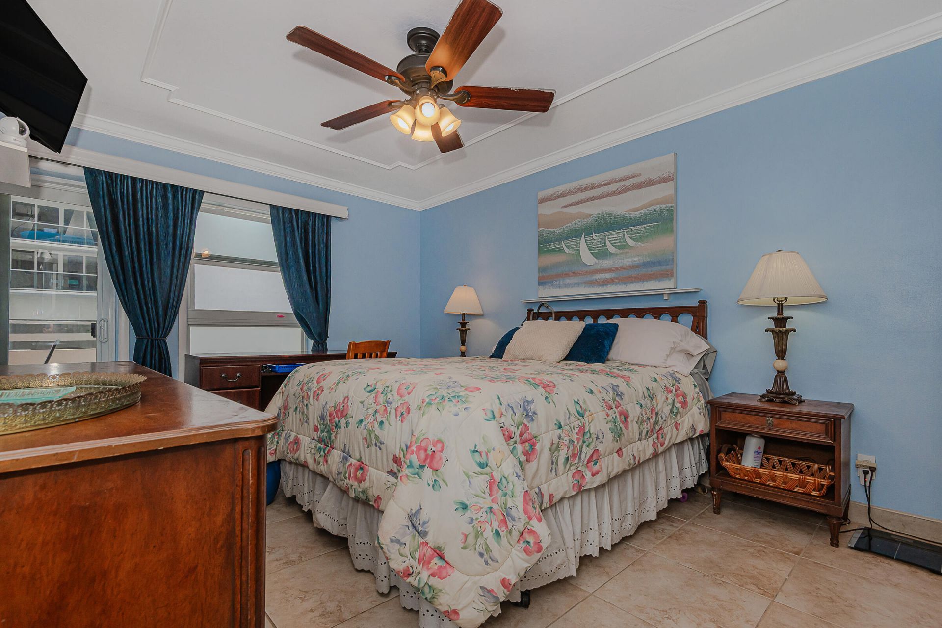 2076 S Ocean Drive, Unit 207, Hallandale Beach, FL 33009 Photo