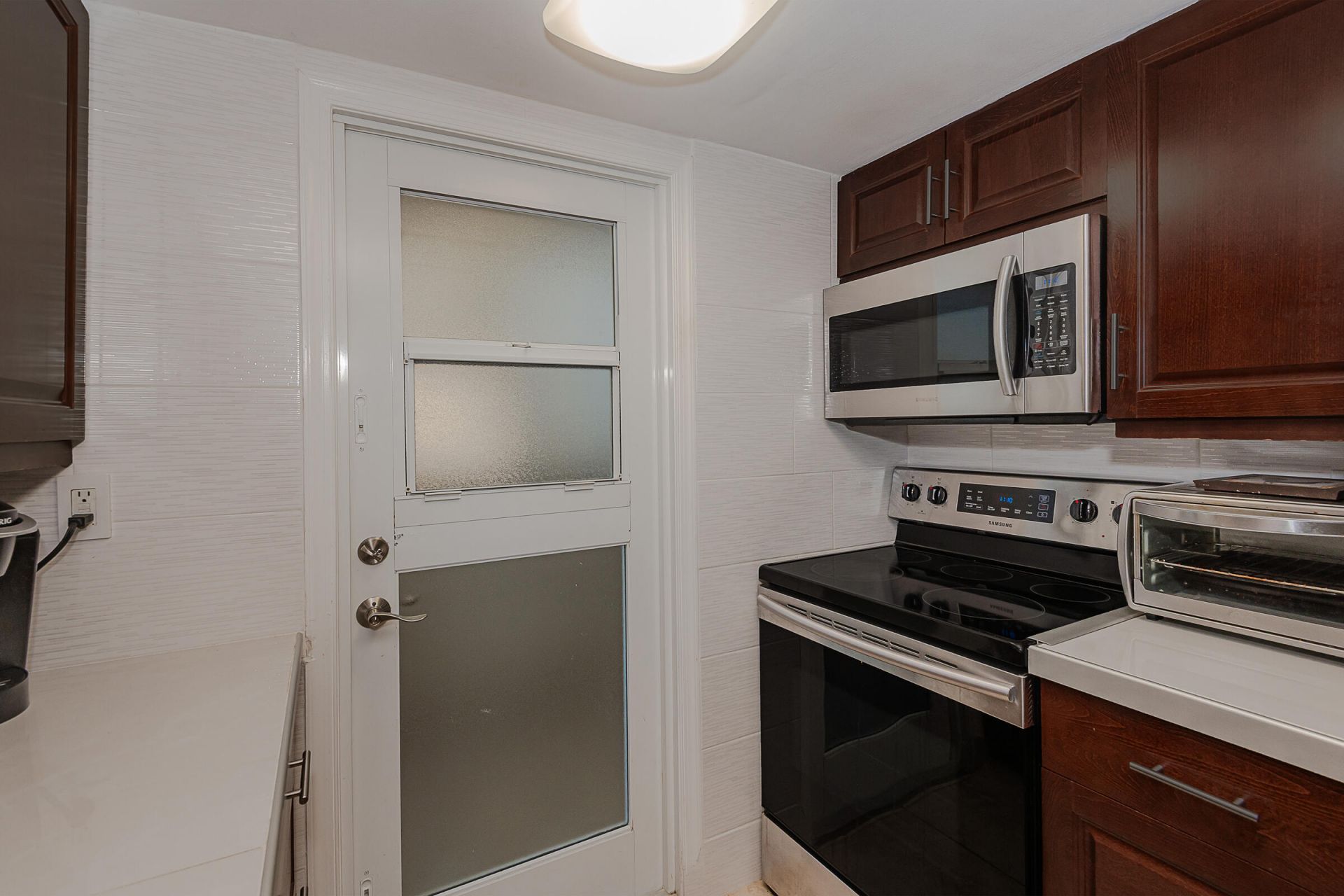 2076 S Ocean Drive, Unit 207, Hallandale Beach, FL 33009 Photo