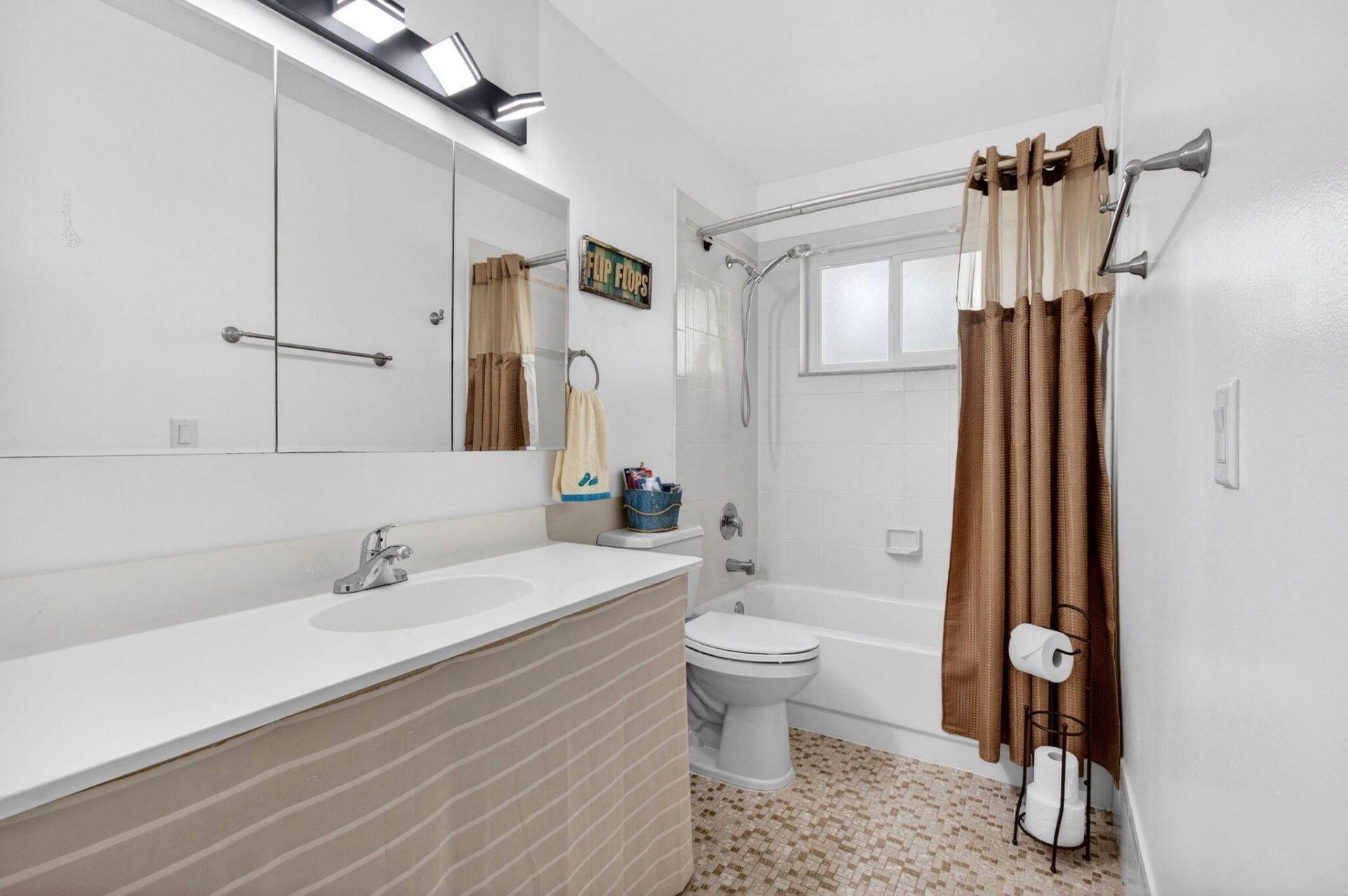 1255 NW 44th Street, Deerfield Beach, FL 33064 Photo