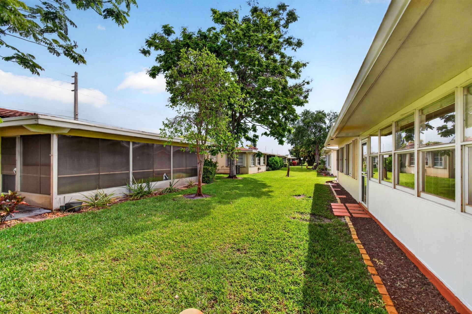 1255 NW 44th Street, Deerfield Beach, FL 33064 Photo