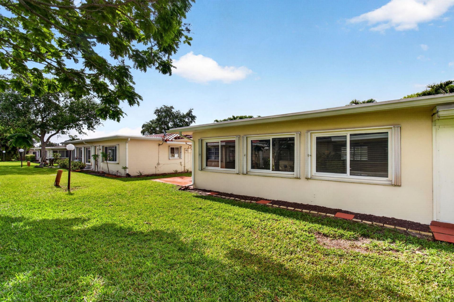 1255 NW 44th Street, Deerfield Beach, FL 33064 Photo