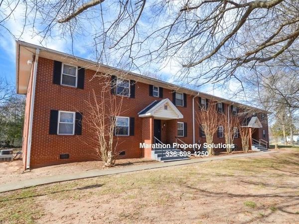 1225 New Hope Lane , Unit G, Winston-Salem, NC 27105