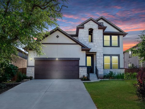 5724 Siragusa DR , Bee Cave, TX 78738