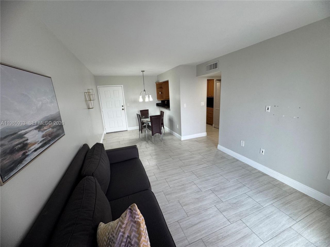 8075 NW 7th St , Unit 403, Miami, FL 33126 Photo