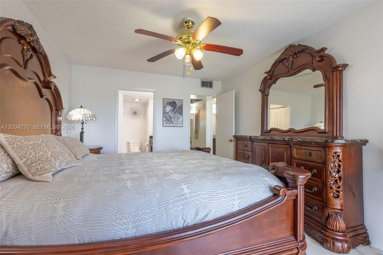 3049 Wolverton C , Unit 3049, Boca Raton, FL 33434 Photo