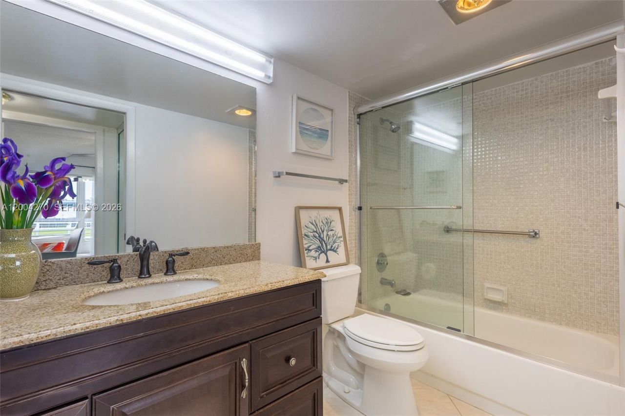 3049 Wolverton C , Unit 3049, Boca Raton, FL 33434 Photo