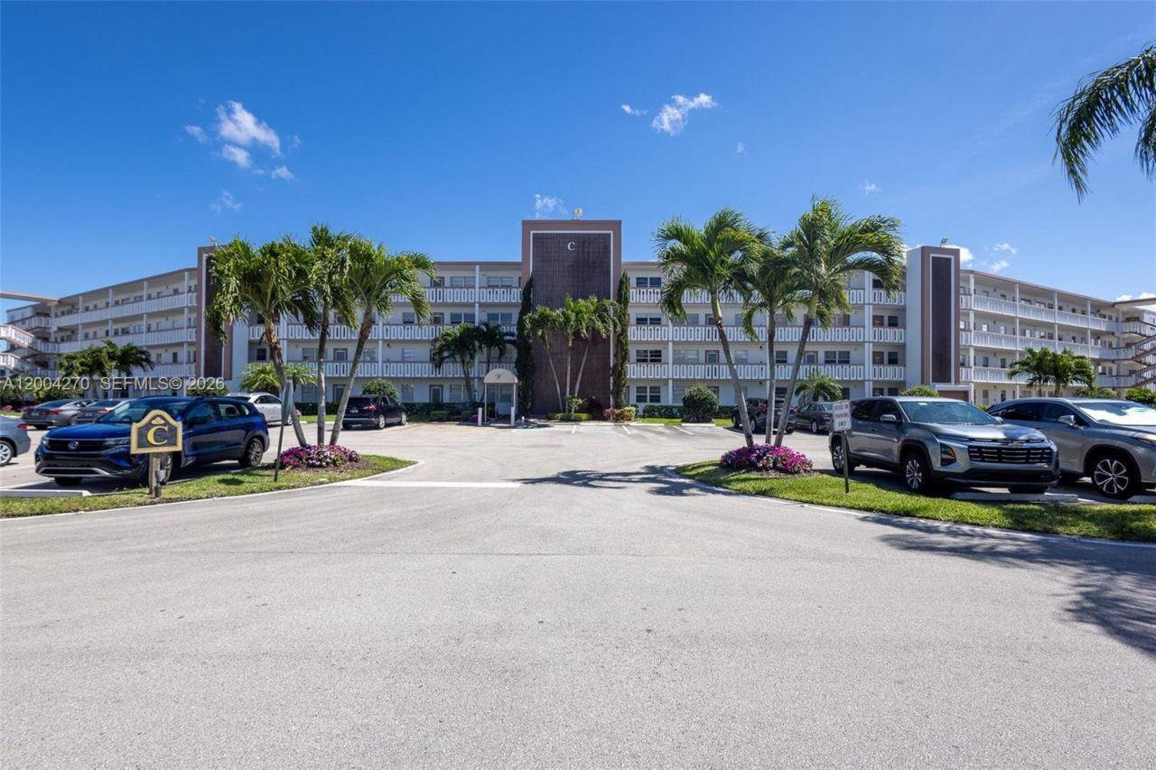 3049 Wolverton C , Unit 3049, Boca Raton, FL 33434 Photo