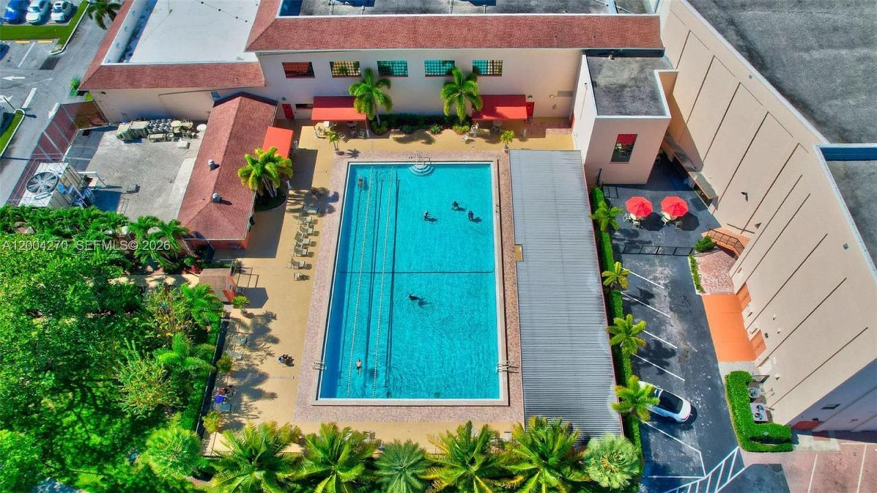 3049 Wolverton C , Unit 3049, Boca Raton, FL 33434 Photo