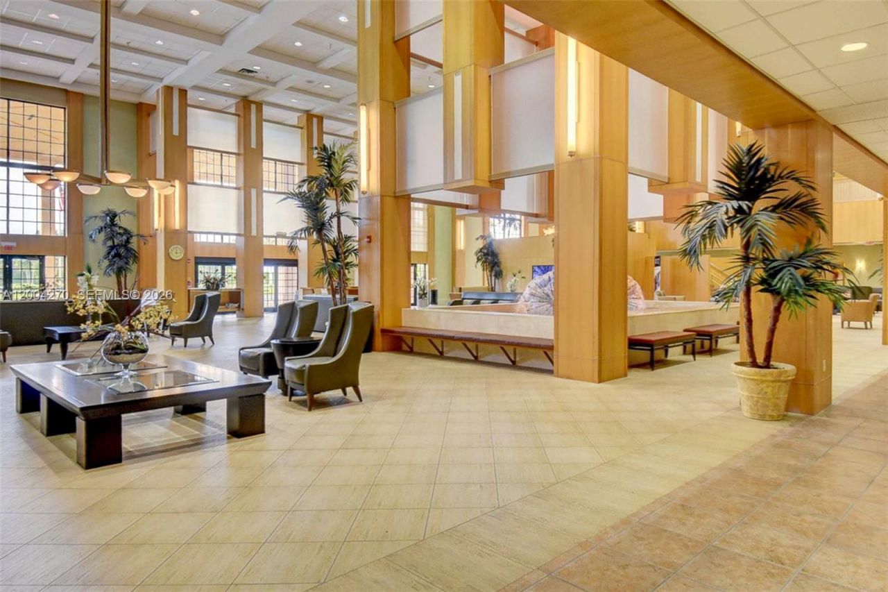 3049 Wolverton C , Unit 3049, Boca Raton, FL 33434 Photo