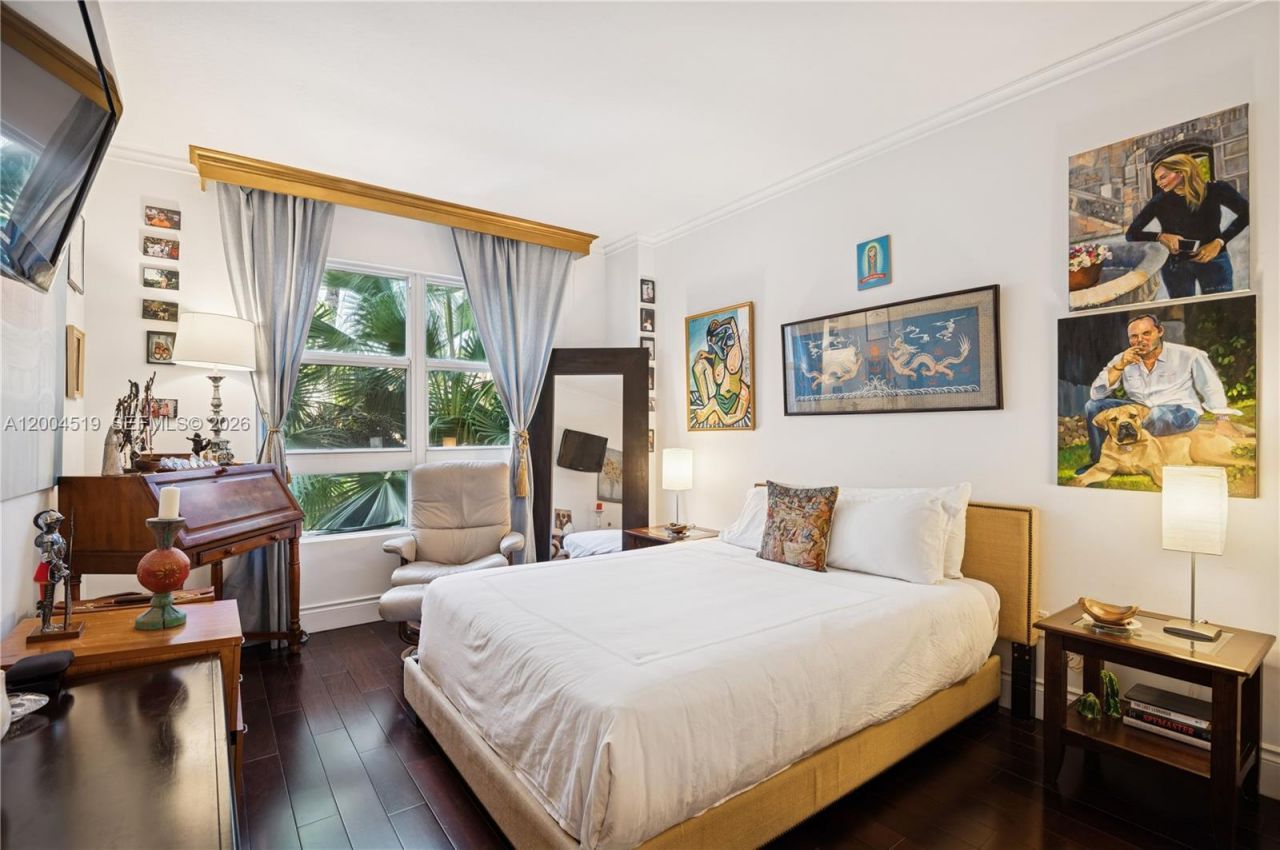 719 Crandon Blvd , Unit 310, Key Biscayne, FL 33149 Photo