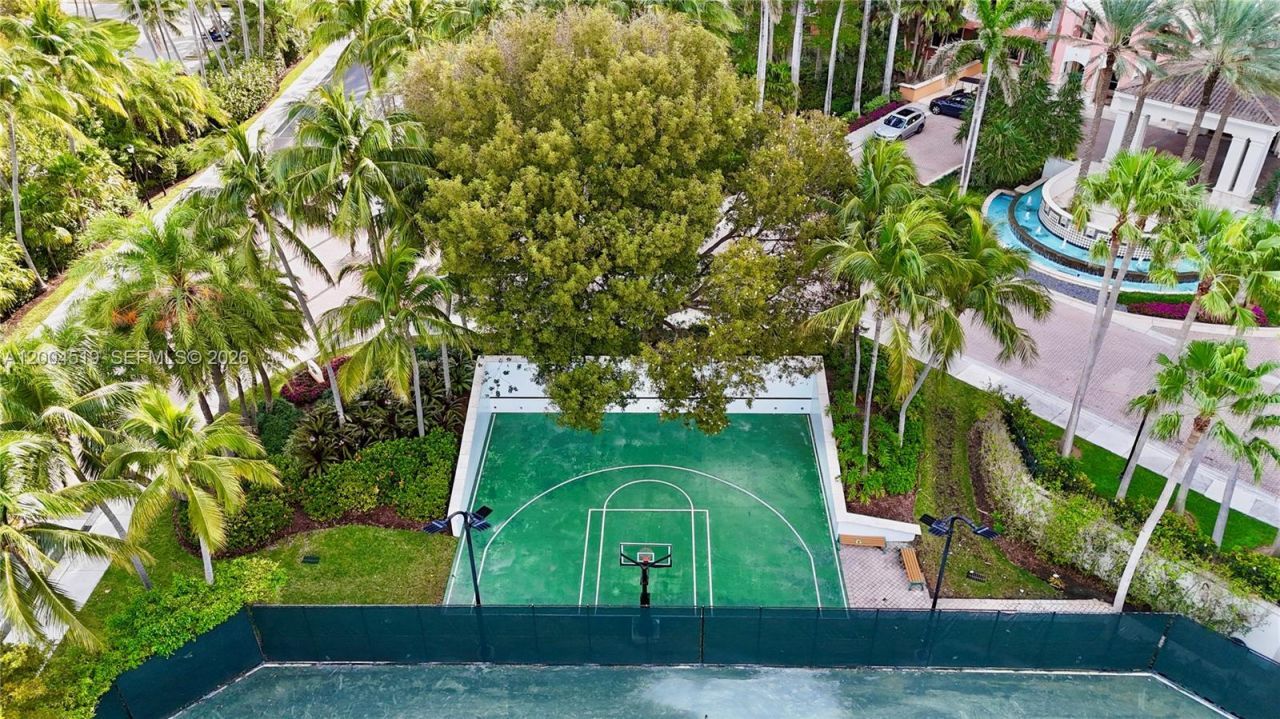 719 Crandon Blvd , Unit 310, Key Biscayne, FL 33149 Photo